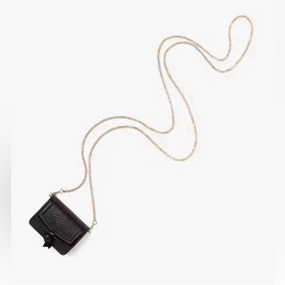 Kate Spade Knott Leather Air Pods Pro Case NWT’s - Picture 3 of 7